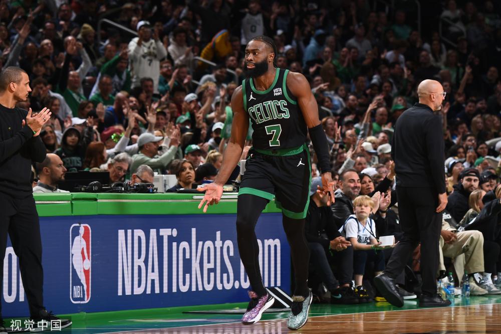 根据莫雷托 根据莫雷托